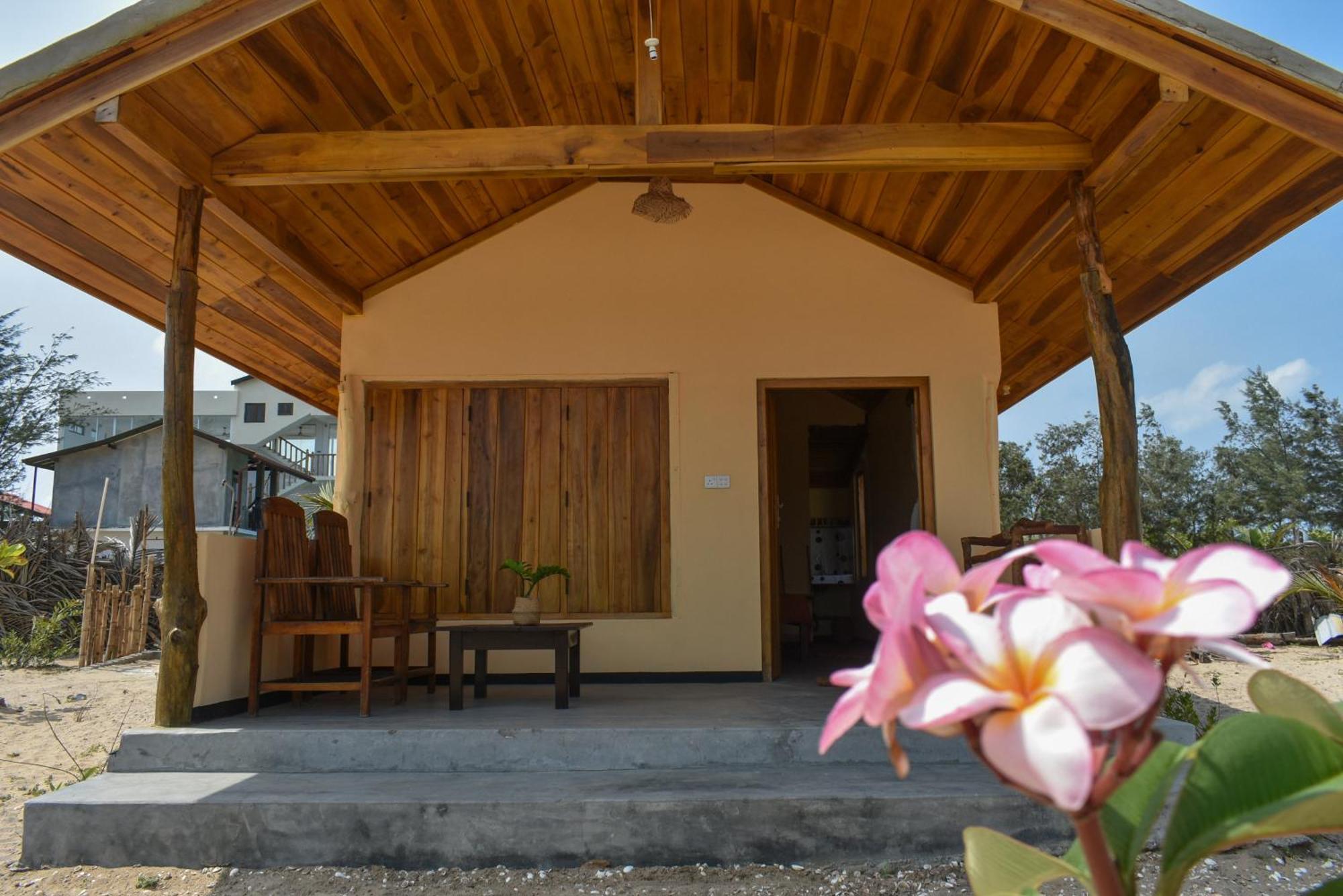 Salty Alchemy Apartman Arugam Bay Kültér fotó
